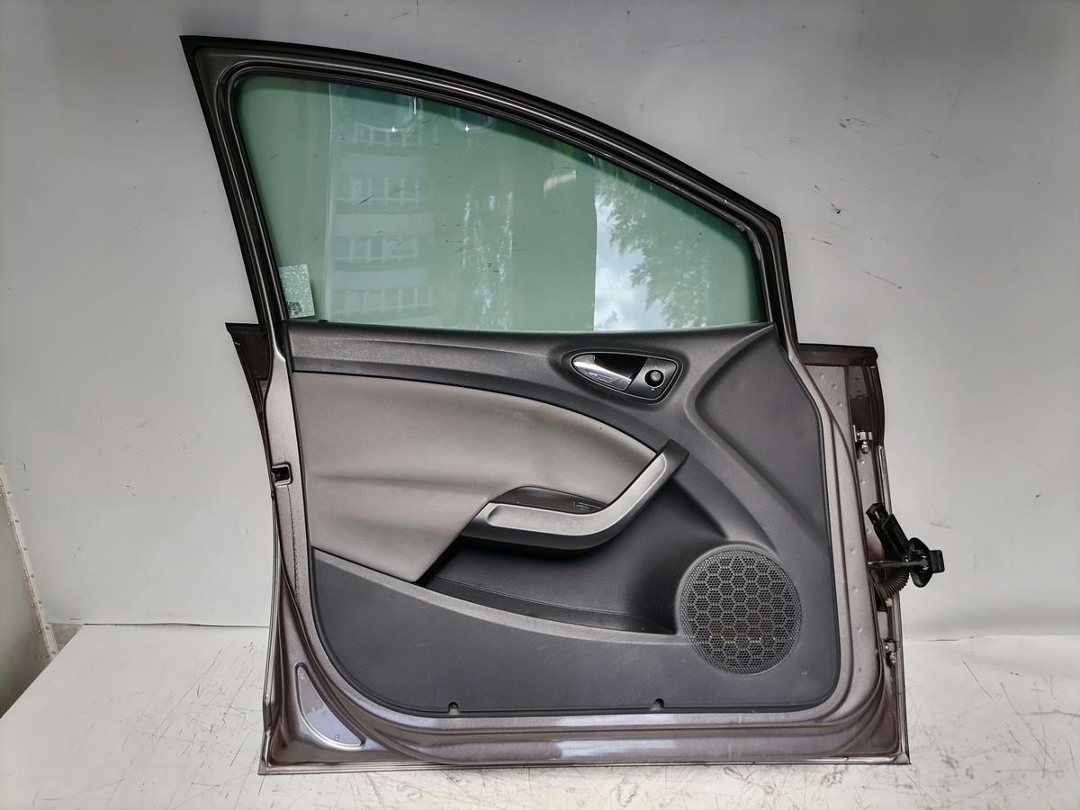 Seat Ibiza 6J original T&uuml;r vorn links LS7K Graumetallic 5-T&uuml;rer Bj.2015
